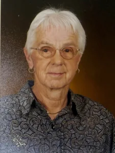 Lola Gay Hetland